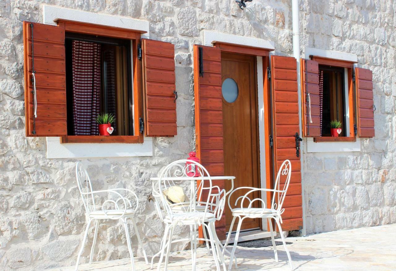 Stone cottage Aria Velika Čista Esterno foto
