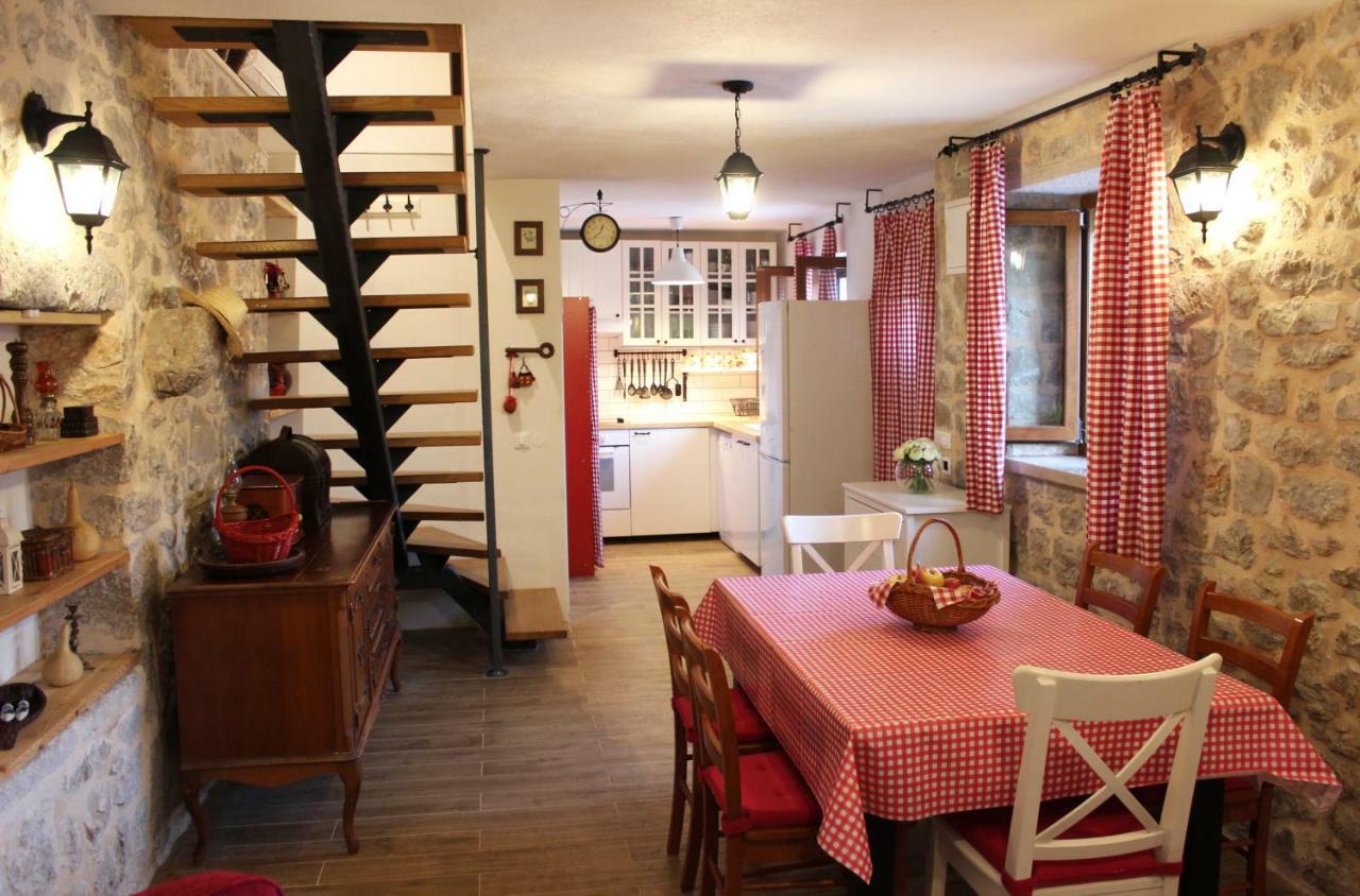 Stone cottage Aria Velika Čista Esterno foto